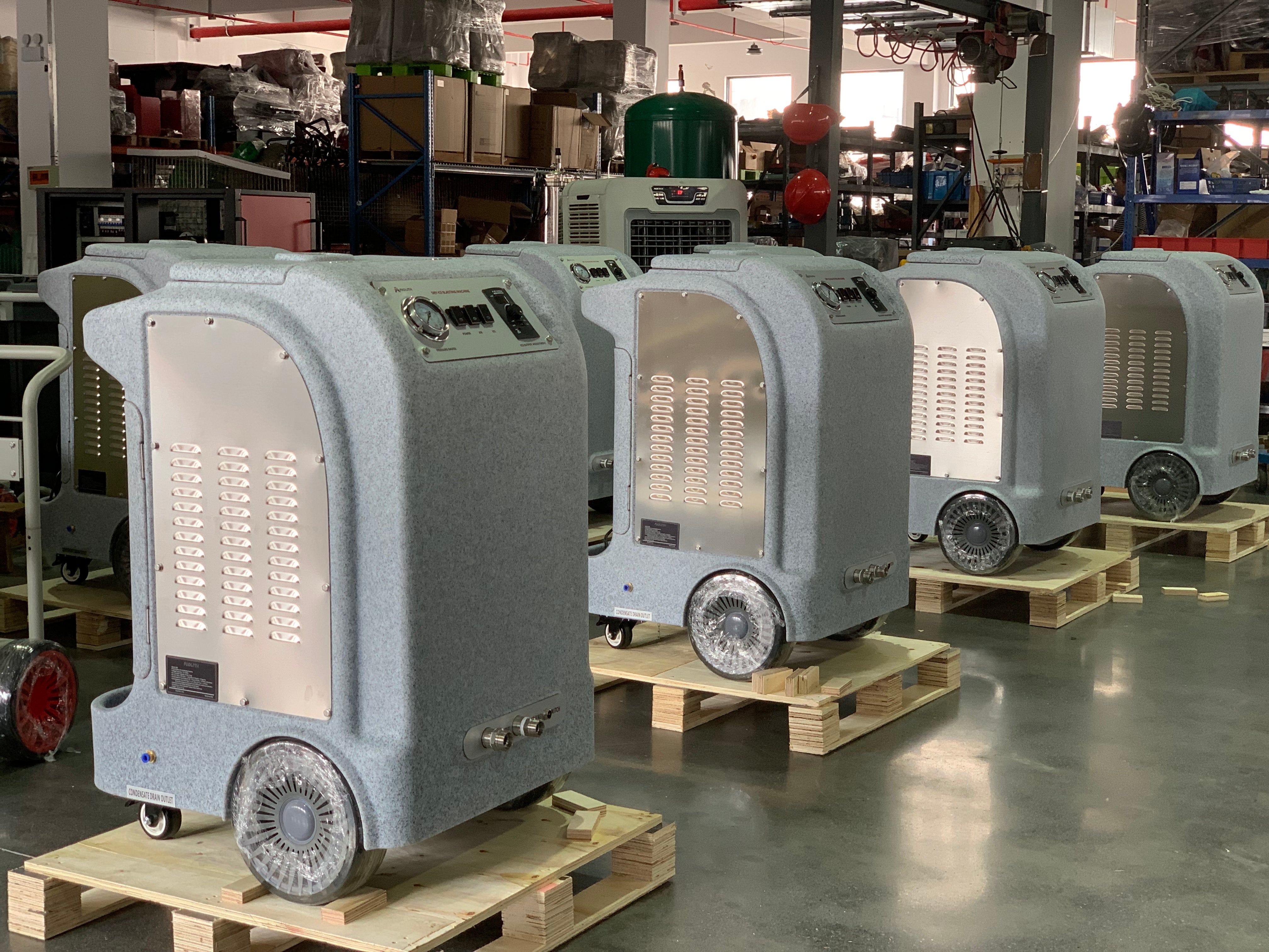 AI30 Dry Ice Blasting Machine with 5 Nozzles & 44lbs Hopper – AIOLITH