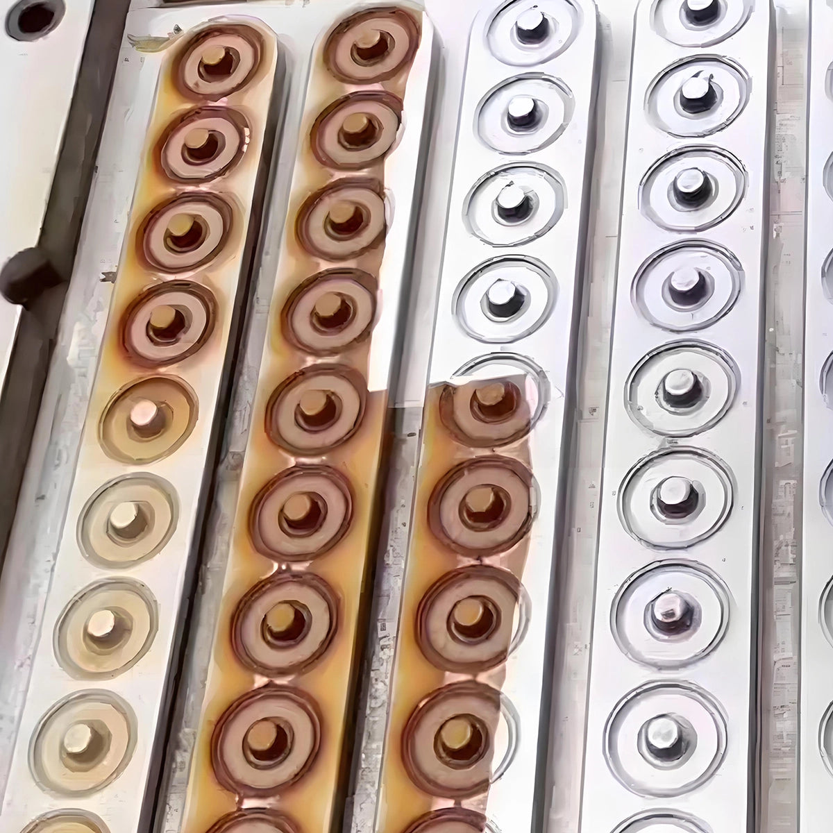 dry ice cleaning food baking mold