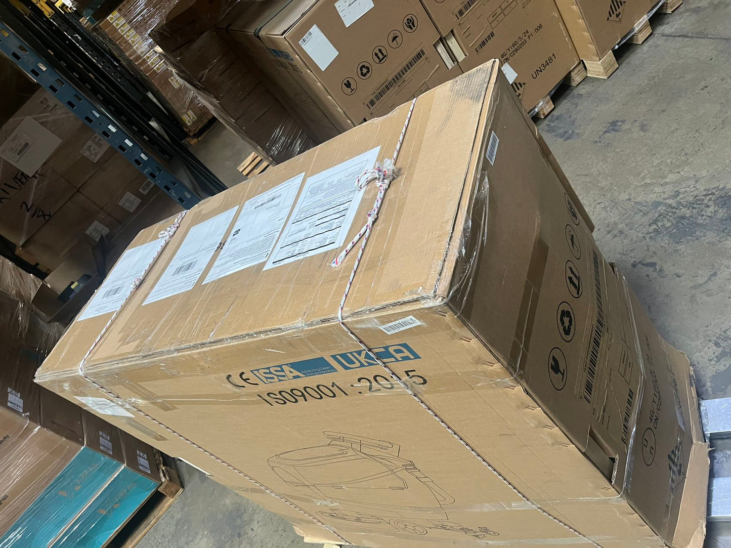 AF2013 industrial floor scrubber cleaning equipment